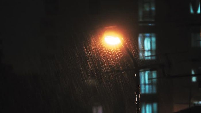 Nhẹ Nhàng Đêm Khuya - Câu Chuyện Tuổi 23